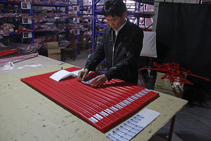 Packaging support for suspension parts supply orders